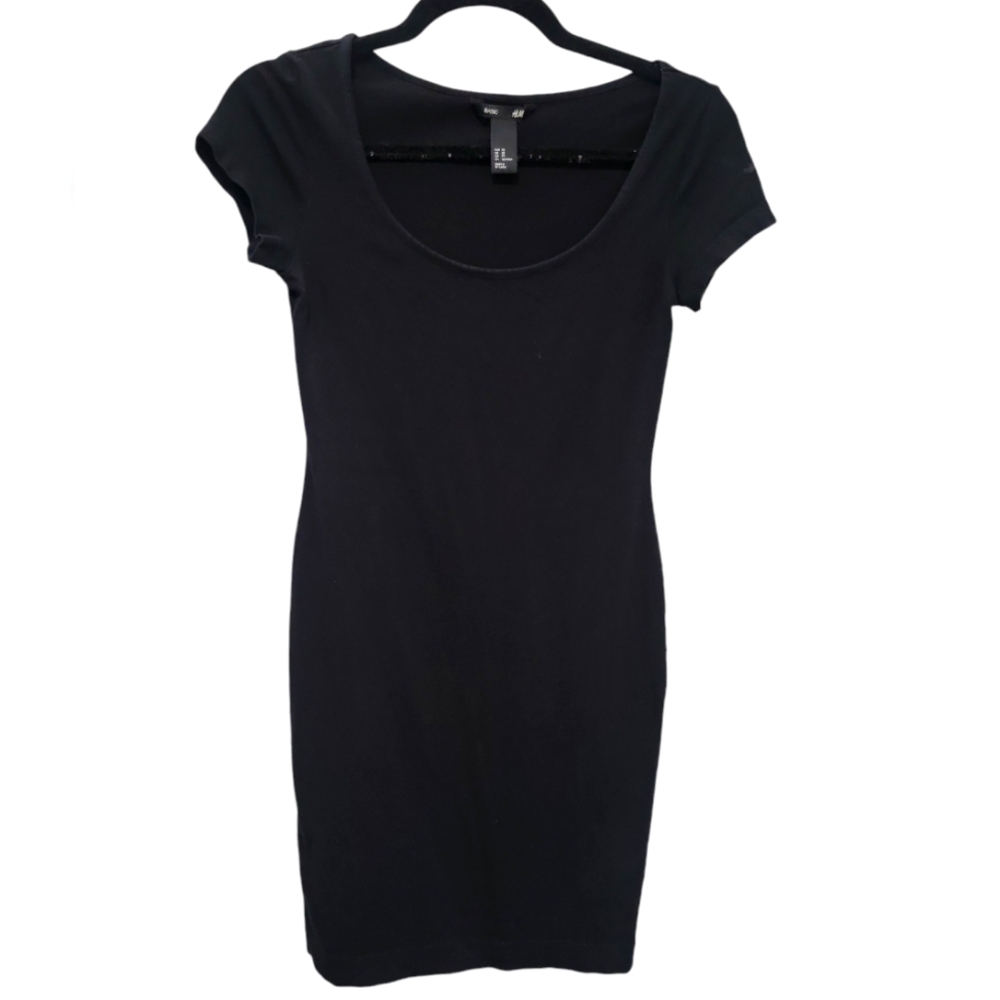 H&M Basic Black Bodycon Scoop Neck Dress Size XS - Picture 1 of 4